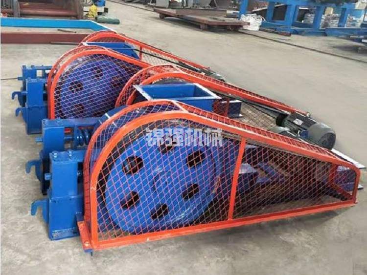 大對輥破碎機(jī)報(bào)價(jià),移動(dòng)對輥破碎機(jī)(圖2)